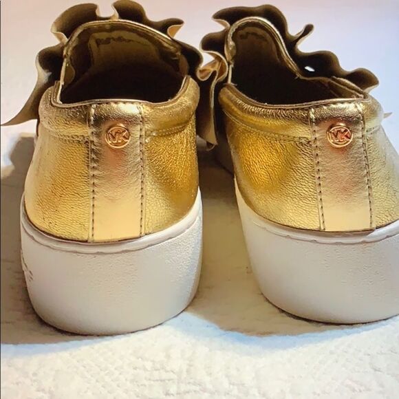 Michael MK gold slip on shoes, 9 - Picture 3 of 8